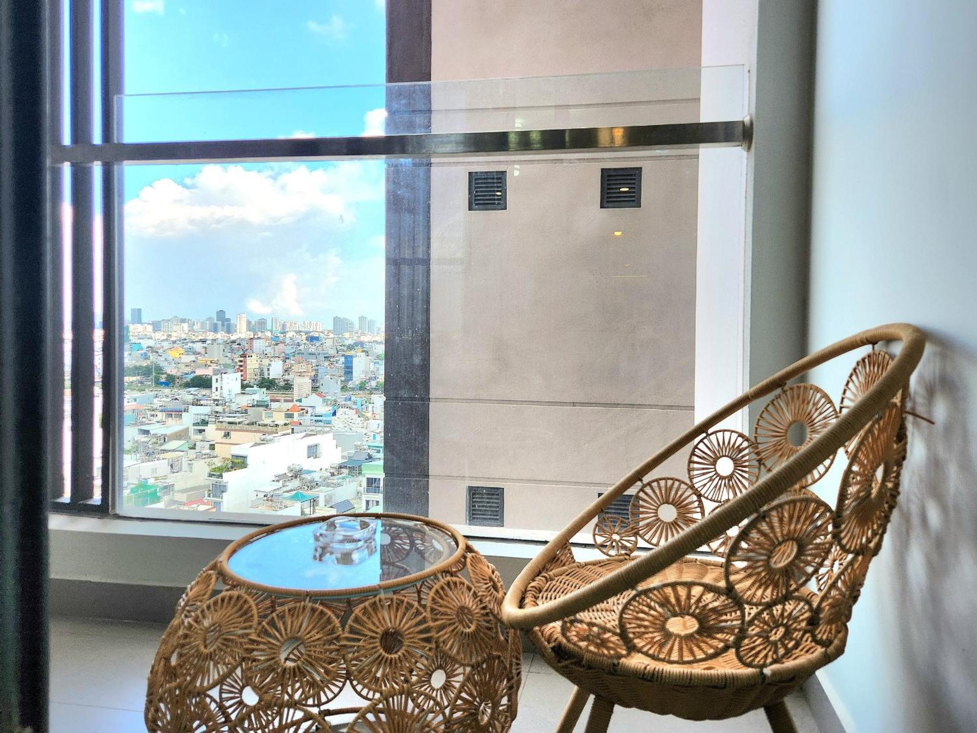 Căn hộ Vinh Hoi - Luxury Furnished TP. Hồ Chí Minh